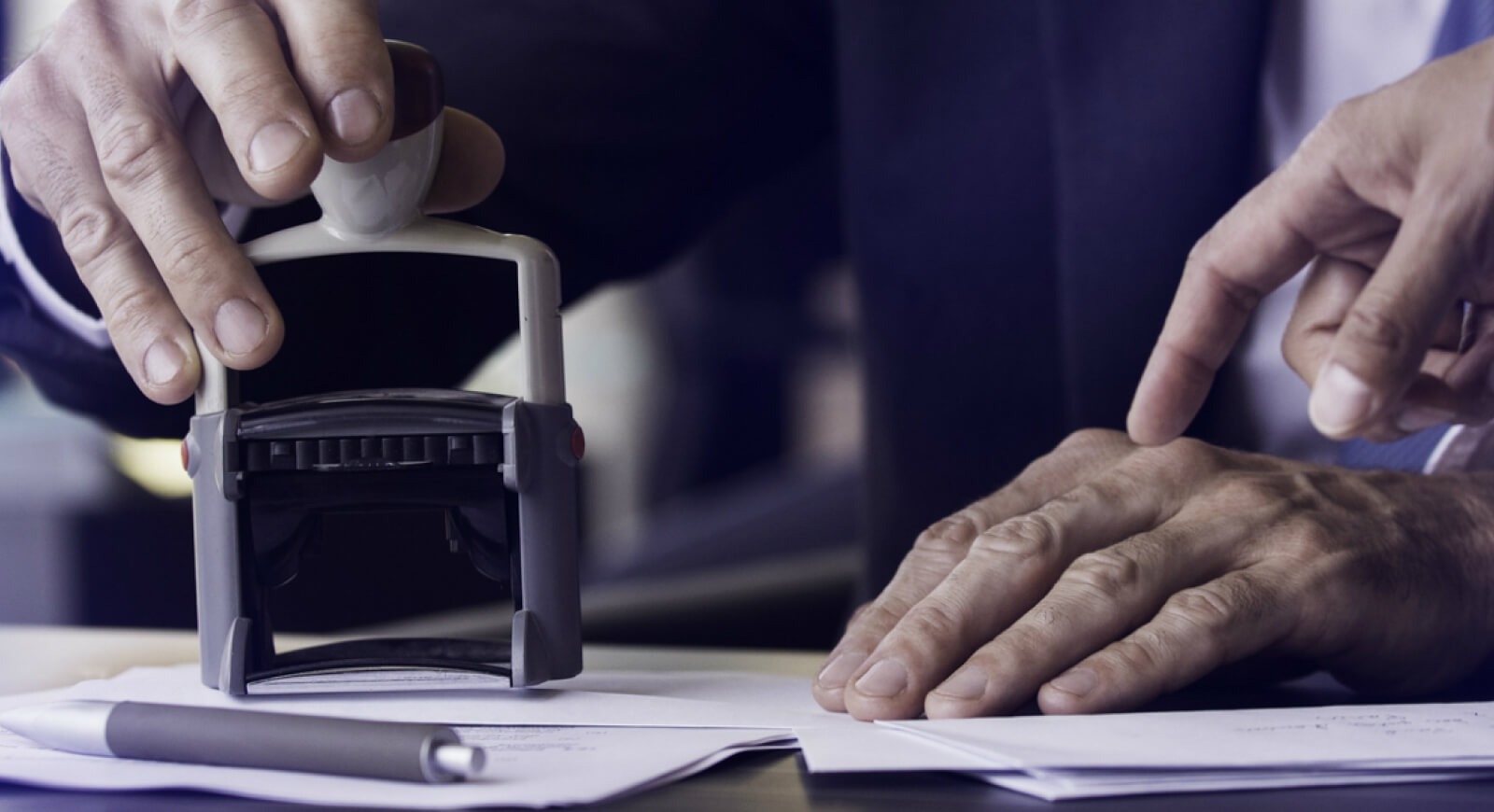 Manage Important Medical Documents With Mobile Notary Services for Authorized Signatures